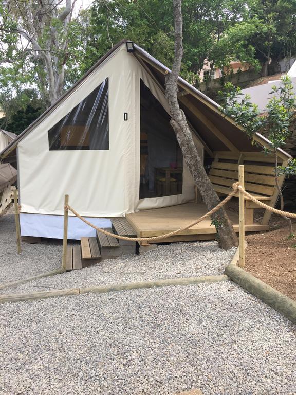 Camping Les Orangers San-Martino-di-Lota Oda fotoğraf
